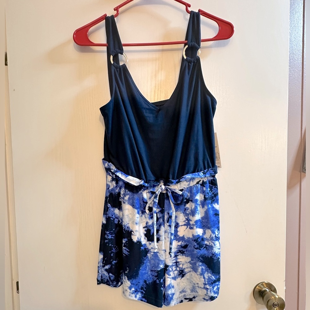 WOMENS ROMPER| SIZE 1 LOOSE FIT| BNWT’S